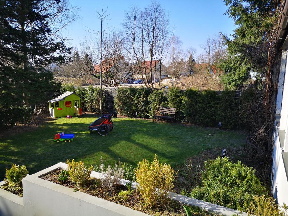 Spacious 3 Bedroom Family Oasis With Sauna, 20 Min From Warsaw Piaseczno  Exterior foto